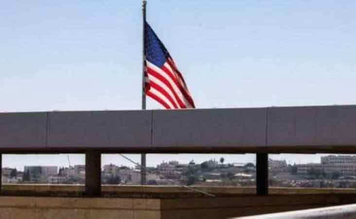السفارة الأميركية لدى إسرائيل تطلب من موظفيها وعائلاتهم الحد من تنقلاتهم