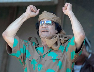 معمر القذافى وستيفن سيجال