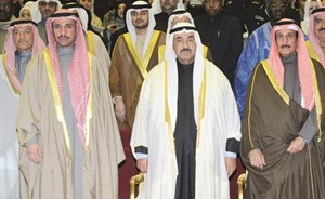 مرزوق الغانم وسمو الشيخ ناصر المحمد والشيخ د.إبراهيم الدعيج