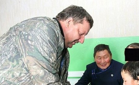 طفلة روسية "4 سنوات" تسير 8 كم في الثلوج لإسعاف جدتها