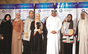 الوزير الفارس في الحفل مع عدد من الحضور