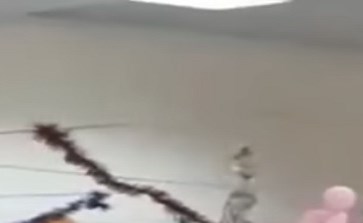 بالفيديو.. أطباء يتجاهلون المرضى ويقيمون حفلاً داخل مستشفى بمصر
