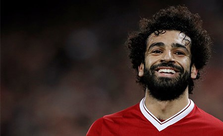 بالفيديو.. أديب يسأل صلاح: «لو كنت جيت الزمالك؟».. ونجم ليفربول يرد