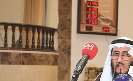 م. فريد عمادي يلقي كلمة الوزير فهد العفاسي-