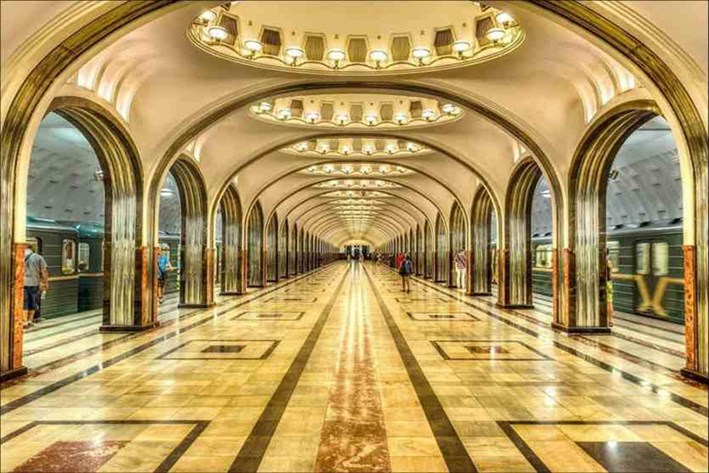 8 محطة ماياكوفسكايا، موسكو، روسيا