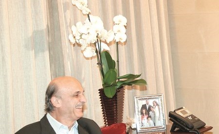 ï»¿Ø§ÙØ±Ø¦Ùس سعد Ø§ÙØØ±ÙØ±Ù Ù
Ø³ØªÙØ¨Ùا Ø±Ø¦ÙØ³ ØØ²Ø¨ اÙÙÙØ§Øª اÙÙØ¨ÙاÙÙØ© سÙ
ÙØ± جعجع ÙÙ Ø¨ÙØª اÙÙØ³Ø· Ù
ØÙ
ÙØ¯ Ø§ÙØ·ÙÙÙ