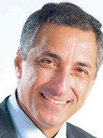 «ده حتى مراتي فرحت أوي بالقرار»