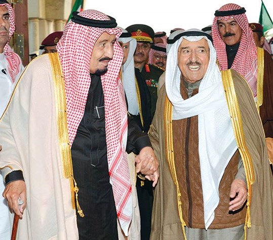  صاحب السمو الأمير الشيخ صباح الأحمد مع خادم الحرمين الشريفين الملك سلمان بن عبدالعزيز