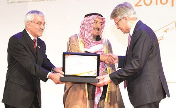 وصف الصورة