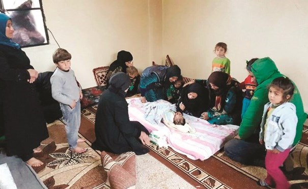 ï»¿ÙÙØªÙ Ø§ÙØ·ÙÙØ© Ø§ÙØ³ÙØ±ÙØ© Ø³ÙØ§Ù Ø¹Ø§Ø±Ù Ø§ÙÙØ§Ø¹ÙØ±Ù 5 Ø§Ø´ÙØ± ÙÙ Ø¬Ø±Ø§Ø¡ Ø§ÙØ¹ÙØ§ØµÙ Ø§ÙØªÙ ØªØ³Ø¨Ø¨Øª Ø¨Ø³ÙÙØ· Ø´Ø¬Ø±Ø© ÙØ¨ÙØ±Ø© Ø¹ÙÙ ÙØ³ØªÙØ¯Ø¹ ÙÙ Ø¨ÙØ¯Ø© ÙÙØ±ÙÙÙÙ(ÙØ­ÙÙØ¯ Ø§ÙØ·ÙÙÙ)ï»¿