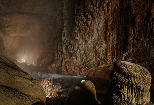   كهف هانغ سون دونغ Hang Son Doong - فيتنام