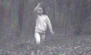 صورة لشبح فتاة تثير الرعب في بلدة أمريكية 2 صورة لشبح فتاة تثير الرعب في بلدة أمريكية