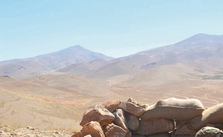 ï»¿Ø¬ÙØ¯Ù ÙØ¨ÙاÙÙ ÙØªØ®Ø° Ù
ÙÙØ¹Ù Ø®ÙØ§Ù Ø§Ø³ØªÙØ¯Ø§Ù Ø§ÙØ¬ÙØ´ Ù
ا تبÙÙ Ù
Ù Ù
Ø±Ø§ÙØ² داعش ÙÙ Ø¬Ø±ÙØ¯ رأس Ø¨Ø¹ÙØ¨Ù (Ù
ØÙ
ÙØ¯ Ø§ÙØ·ÙÙÙ) 