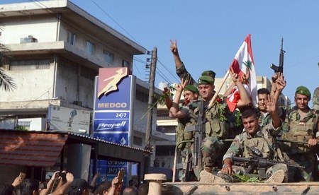 ï»¿Ø¨ÙØ¯ÙØ© اÙÙØ¨Ùات ÙÙ Ø¹ÙØ§Ø± ÙÙØ¹Ø§ÙÙØ§ØªÙا Ø§ÙØ³ÙØ§Ø³ÙØ© ÙØ§ÙدÙÙÙØ© ÙØ§ÙÙØ´ÙÙØ© ÙØ³ØªÙبÙÙÙ ÙÙØ§Ø¯Ø© ÙØ¶Ø¨Ø§Ø· ÙØ±ØªØ¨Ø§Ø¡ ÙØ¬ÙÙØ¯ ÙÙØ¬ Ø§ÙØ¹Ø§Ø¦Ø¯ÙÙ Ø¹ÙØ¨ Ù
Ø´Ø§Ø±ÙØªÙÙ
ÙÙ ÙØ¬Ø± Ø§ÙØ¬Ø±Ùد اÙ
س (Ù
ØÙ
ÙØ¯ Ø§ÙØ·ÙÙÙ)