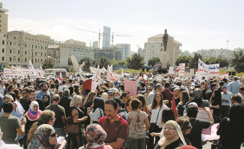 ï»¿Ø¬Ø§ÙØ¨ ÙÙ Ø§ÙØ§Ø¹ØªØµØ§Ù Ø§ÙÙØ±ÙØ²Ù ØªØ²Ø§ÙÙØ§ ÙØ¹ Ø§ÙØ¹ÙØ§Ø¯ Ø¬ÙØ³Ø© Ø§ÙØ­ÙÙÙØ© ÙÙ Ø§ÙØ³Ø±Ø§ÙØ§ Ø£ÙØ³	(ÙØ­ÙÙØ¯ Ø§ÙØ·ÙÙÙ)ï»¿