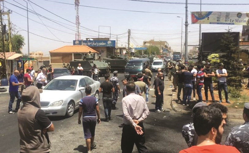 ï»¿Ø´Ø¨Ø§Ù ÙØ­ØªØ¬ÙÙ ÙÙØ·Ø¹ÙÙ Ø§ÙØ·Ø±ÙÙ Ø§ÙØ¯ÙÙÙØ© Ø¹ÙØ¯ ÙÙØ±Ù Ø¨ÙØ¯Ø© Ø¨Ø±ÙØªØ§Ù- ÙÙ Ø¨Ø¹ÙØ¨ÙØ§Ø­ØªØ¬Ø§Ø¬Ø§ Ø¹ÙÙ Ø£Ø­Ø¯Ø§Ø« Ø¨ÙØ¯Ø© Ø§ÙØ­ÙÙØ¯ÙØ© Ø£ÙØ³ Ø§ÙØ£ÙÙ	(ÙØ­ÙÙØ¯ Ø§ÙØ·ÙÙÙ)ï»¿