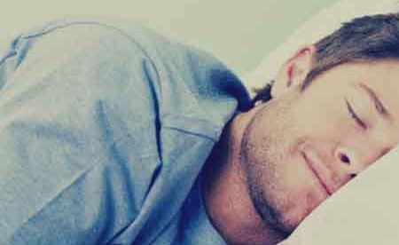 طريقة سرية تساعدك على النوم في أقل