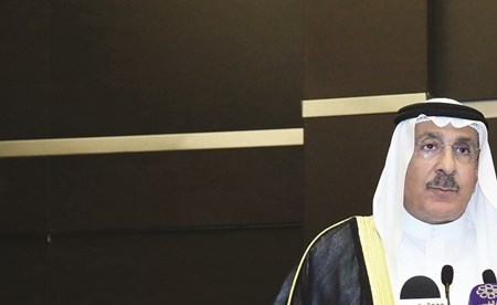 م. أحمد الجسار متحدثا خلال الحفل