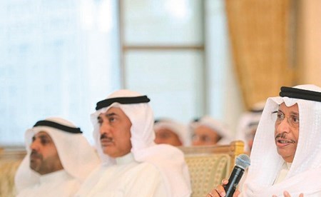 سمو رئيس مجلس الوزراء الشيخ جابر المبارك متحدثا في ملتقى تعزيز النزاهة