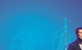 مقدم الحفل عبدالرضا بن سالم