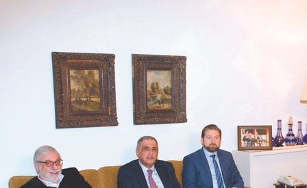 ÙÙØ§Ø¨ اÙÙÙØ§Ø¡ Ø§ÙØªØ´Ø§ÙØ±Ù ÙØ³ÙØ© 8 آذار Ø®ÙØ§Ù اجتÙ
اعÙÙ
Ù٠دارة اÙÙØ§Ø¦Ø¨ ÙÙØµÙ ÙØ±Ø§Ù
Ù ÙÙ Ø¨ÙØ±Ùت (Ù
ØÙ
ÙØ¯ Ø§ÙØ·ÙÙÙ)