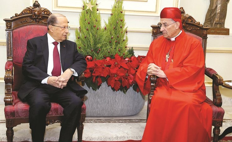 ï»¿Ø¬Ø§ÙØ¨ ÙÙ Ø§ÙØ®ÙÙØ© Ø¨ÙÙ Ø§ÙØ±Ø¦ÙØ³ ÙÙØ´Ø§Ù Ø¹ÙÙ ÙØ§ÙØ¨Ø·Ø±ÙØ±Ù Ø§ÙÙØ§Ø±ÙÙÙ Ø¨Ø´Ø§Ø±Ø© Ø§ÙØ±Ø§Ø¹Ù ÙØ¨Ù Ø¹Ø¸Ø© Ø§ÙÙÙÙØ§Ø¯ ÙÙ Ø¨ÙØ±ÙÙØ£ÙØ³ÙØ­ÙÙØ¯ Ø§ÙØ·ÙÙÙ ï»¿