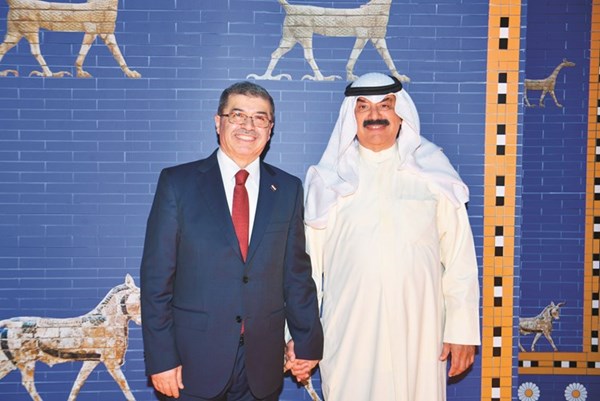 ﻿نائب وزير الخارجية خالد الجارالله والسفير العراقي علاء الهاشمي ﻿