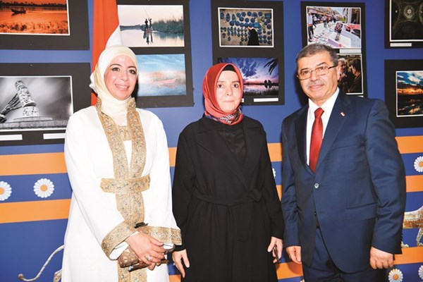 ﻿السفيرة التركية مهنئة السفير العراقي وحرمه﻿