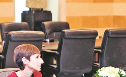 سعد Ø§ÙØØ±ÙØ±Ù Ù
Ø³ØªÙØ¨Ùا Ù
Ù
Ø«ÙØ© اÙÙ
ÙÙØ¶ÙØ© Ø§ÙØ¹ÙÙØ§ ÙÙØ§Ù
Ù
اÙÙ
ØªØØ¯Ø© ÙØ´Ø¤ÙÙØ§ÙÙØ§Ø¬Ø¦ÙÙ ÙÙ ÙØ¨Ùا٠Ù
ÙØ±Ø§Ù Ø¬ÙØ±Ø§Ø±(Ù
ØÙ
ÙØ¯ Ø§ÙØ·ÙÙÙ)