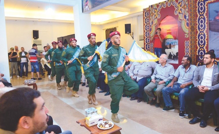 ï»¿Ø­Ø²Ø¨ Ø§ÙÙÙ ÙØ¸Ù Ø¹Ø±Ø¶Ø§ Ø¹Ø³ÙØ±ÙØ§ Ø±ÙØ²ÙØ§ ÙÙØ³Ø±Ø§ÙØ§ Ø§ÙÙØ¨ÙØ§ÙÙØ© ÙÙÙØ§ÙÙØ© Ø§ÙØ§Ø­ØªÙØ§Ù Ø§ÙØ§Ø³Ø±Ø§Ø¦ÙÙÙ ÙÙ ÙØ¬ÙØ¹ Ø§ÙØ±Ø­Ø§Ø¨ Ø§ÙÙØ§ÙØ¹ Ø¨ÙØ­ÙØ© ÙØ§Ø¯Ù Ø§ÙØ²ÙÙ (Ø³Ø§Ø­Ù Ø§ÙÙÙÙ Ø§ÙØ®Ø±ÙØ¨ ÙØ§ÙØ´ÙÙ) Ø¨ÙÙØ§Ø³Ø¨Ø© Ø°ÙØ±Ù Ø§ÙÙØµØ± ÙØ§ÙÙØ±Ø§ÙØ© ÙÙ Ø­Ø±Ø¨ 2006						(ÙØ­ÙÙØ¯ Ø§ÙØ·ÙÙÙ)ï»¿