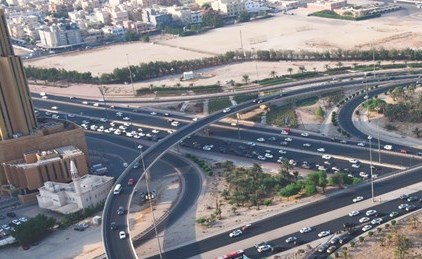 جولة وكيل وزارة الداخلية ومسؤولين من هيئة الطرق والأشغال تابعت الطرق الجديدة