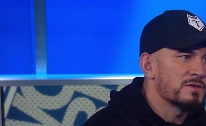 بالفيديو.. لاعب رجبي مشهور يدين بإنجازاته لاعتناق الإسلام: أصبحت حراً