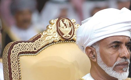 رحيل باني عُمان الحديثة