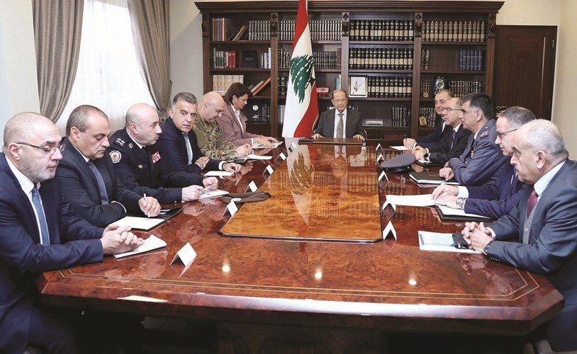 Ø§ÙØ±Ø¦ÙØ³ Ø§ÙØ¹ÙØ§Ø¯ ÙÙØ´Ø§Ù Ø¹ÙÙ ÙØªØ±Ø¦Ø³Ø§ Ø§ÙØ¥Ø¬ØªÙØ§Ø¹ Ø§ÙØ£ÙÙÙ Ø¨Ø­Ø¶ÙØ± ÙØ²ÙØ±Ù Ø§ÙØ¯ÙØ§Ø¹ ÙØ§ÙØ¯Ø§Ø®ÙÙØ© ÙÙ Ø­ÙÙÙØ© ØªØµØ±ÙÙ Ø§ÙØ§Ø¹ÙØ§Ù ÙÙØ§Ø¯Ø© Ø§ÙØ£Ø¬ÙØ²Ø© Ø§ÙØ£ÙÙÙØ©	(ÙØ­ÙÙØ¯ Ø§ÙØ·ÙÙÙ)