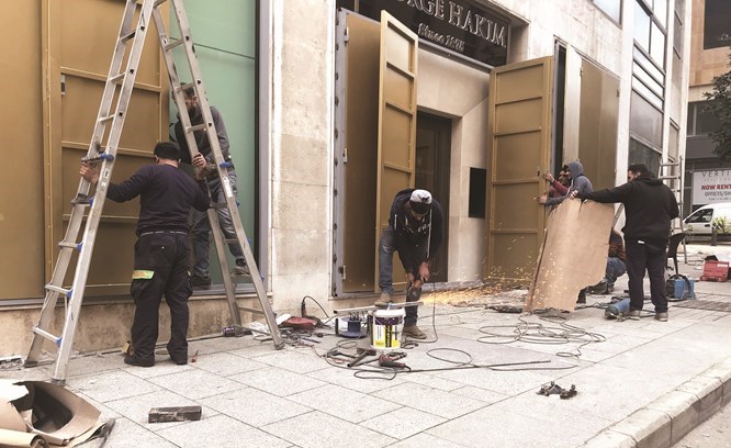 Ø­Ø±ÙØ© Ø·Ø¨ÙØ¹ÙØ© ÙØªØ±ÙÙØ¨ Ø§ÙÙØ§Ø­ Ø­Ø¯ÙØ¯ÙØ© Ø¹ÙÙ ÙØ§Ø¬ÙØ§Øª Ø§ÙÙØ­ÙØ§Øª Ø§ÙØªØ¬Ø§Ø±ÙØ© ÙÙ ÙØ­ÙØ· ÙØ¬ÙØ³ Ø§ÙÙÙØ§Ø¨	 (ÙØ­ÙÙØ¯ Ø§ÙØ·ÙÙÙ)