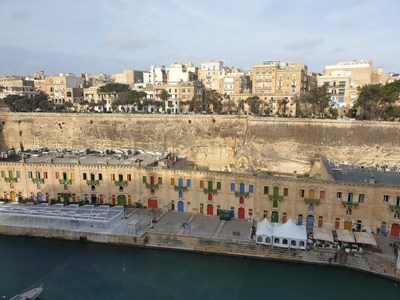 وصف الصورة