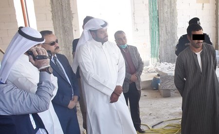 الجاني في مكان قتله حارس القسيمة