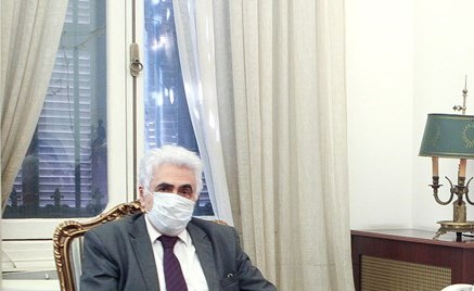 وزير الخارجية ناصيف حتي مستقبلا السفيرة الاميركية دوروثي شيا (محمود الطويل)