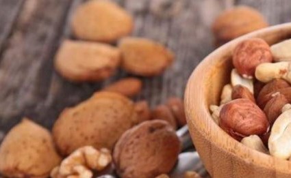 قبل النوم هذه أفضل الأطعمة للتناول