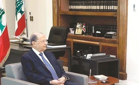 الرئيس العماد ميشال عون مستقبلا سفير فرنسا في لبنان برونو فوشيه (محمود الطويل)