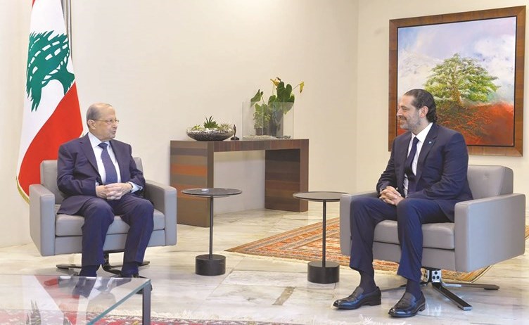 الرئيس العماد ميشال عون مستقبلا الرئيس المكلف سعد الحريري في بعبدا أمس	(محمود الطويل)