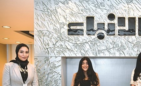 عضوات مبادرة سجل مضاوي خلال اللقاء مع الزميلة آلاء خليفة (قاسم باشا)