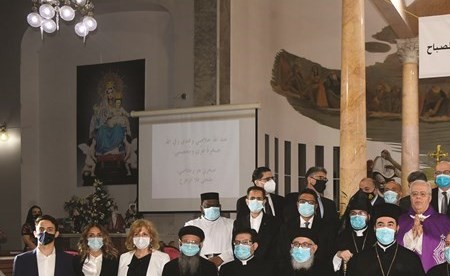 عدد من السفراء وكبار رجال الدين المسيحي المشاركين في تأبين المغفور له بإذن الله أمير الإنسانية الراحل سمو الشيخ صباح الأحمد طيب الله ثراه