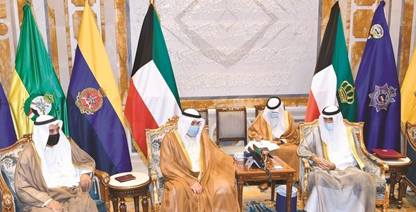 بالفيديو الأمير دور مهم للقطاع جريدة الأنباء Kuwait بالفيديو الأمير دور مهم للقطاع جريدة الأنباء Kuwait