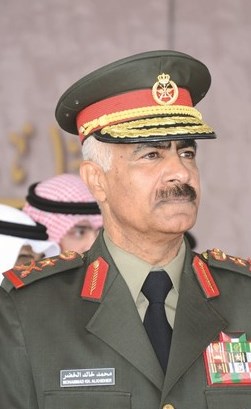 الفريق أول ركن متقاعد محمد الخضر لـ «الأنباء»: سياسة الكويت دفاعية وليست عدائية