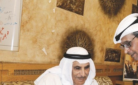 علي المتروك رحمه الله يطلق اول تغريدة في حساب ديوان الوحدة الوطنية على مواقع التواصل الاجتماعي