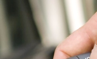 كائنات فضائية متهمة بتعطيل مفاتيح السيارات بإنجلترا