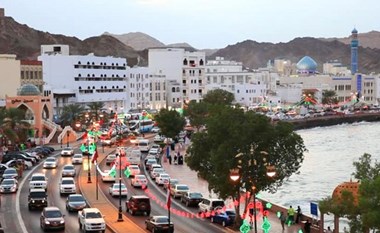 سلطنة عمان: العمالة الأجنبية تراجعت 200 ألف في عام