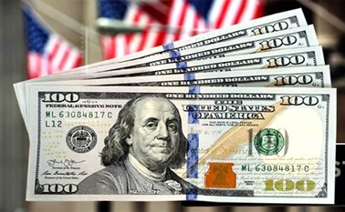 الدولار يصعد قبل صدور بيانات الوظائف الأميركية