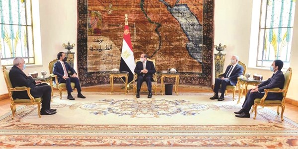 الرئيس عبدالفتاح السيسي خلال استقباله رئيس مجلس النواب العراقي محمد الحلبوسي